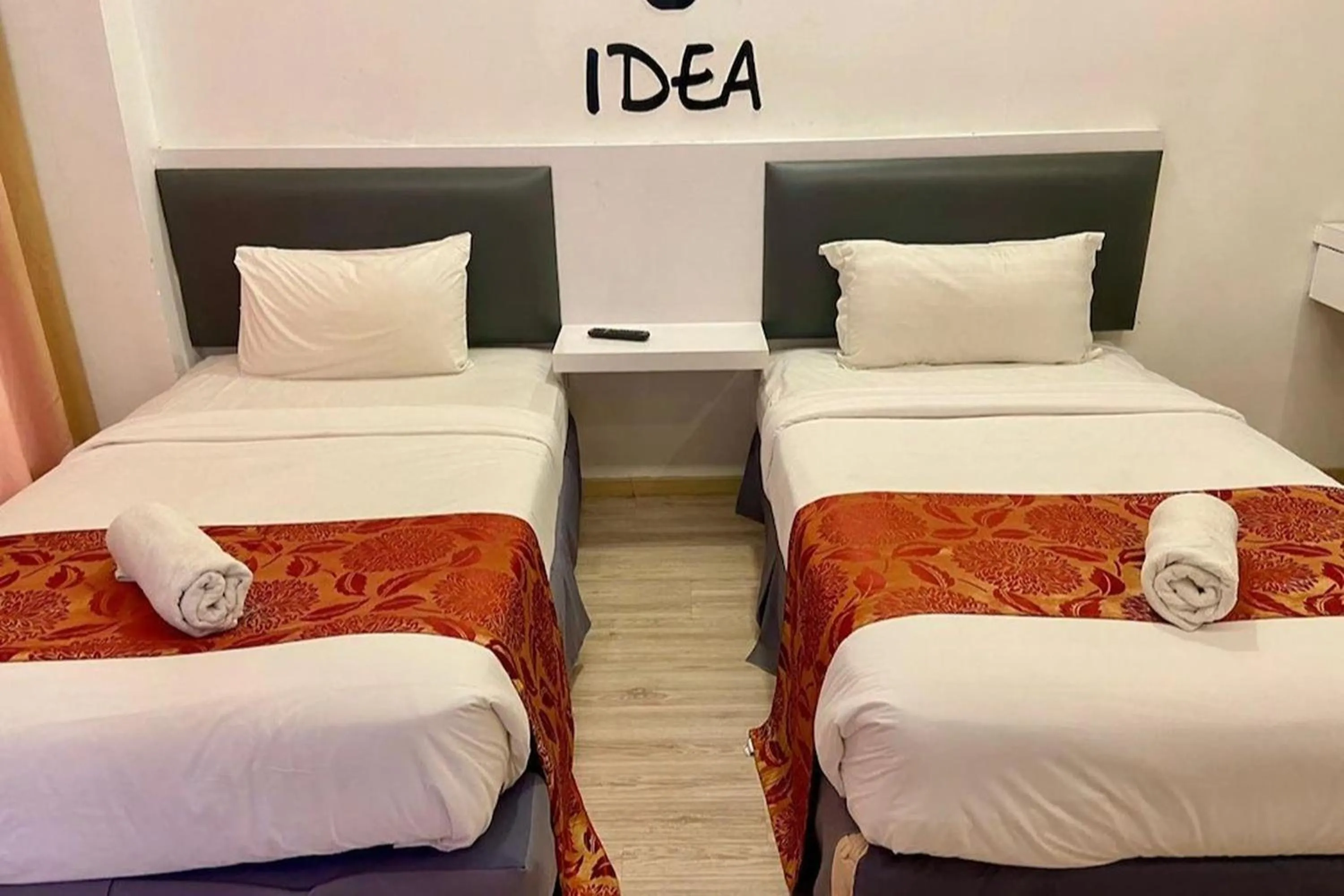 Bed in Hotel Dlima Inn Plaza Mahkota Melaka