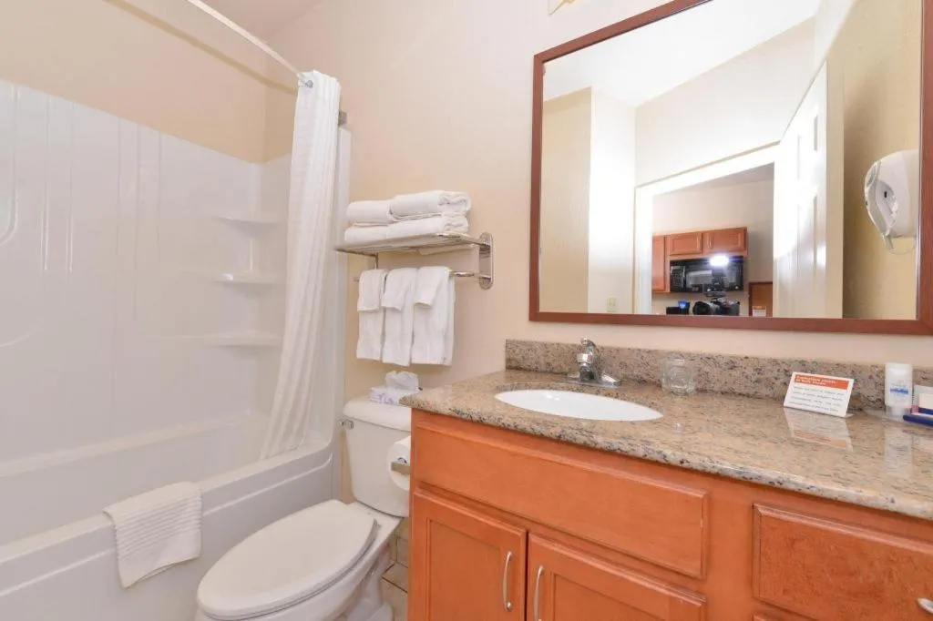 Candlewood Suites Springfield By IHG