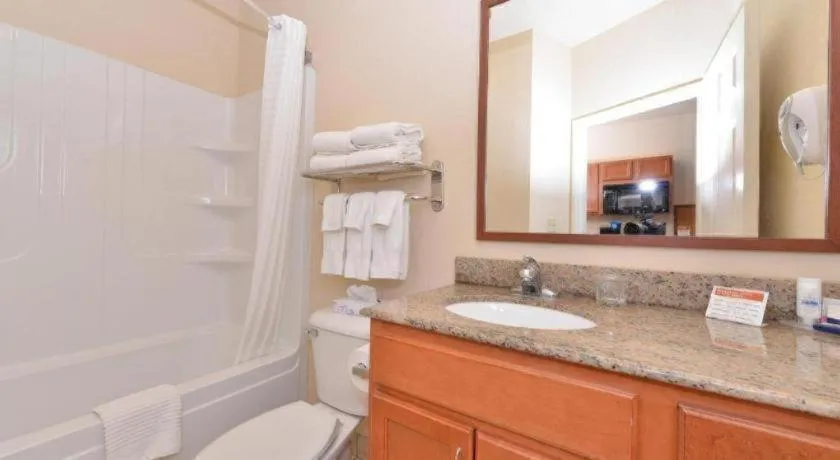 Candlewood Suites Springfield By IHG
