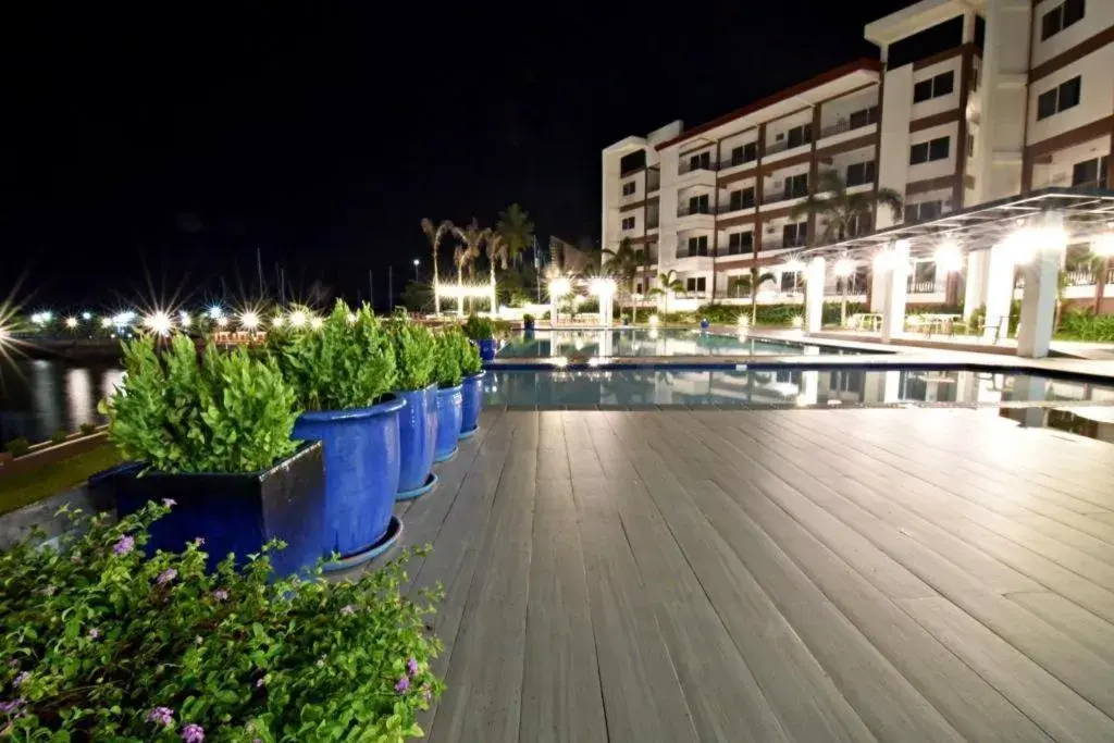 Holiday Oceanview Residences and Resort Holiday Oceanview Residences and Resort