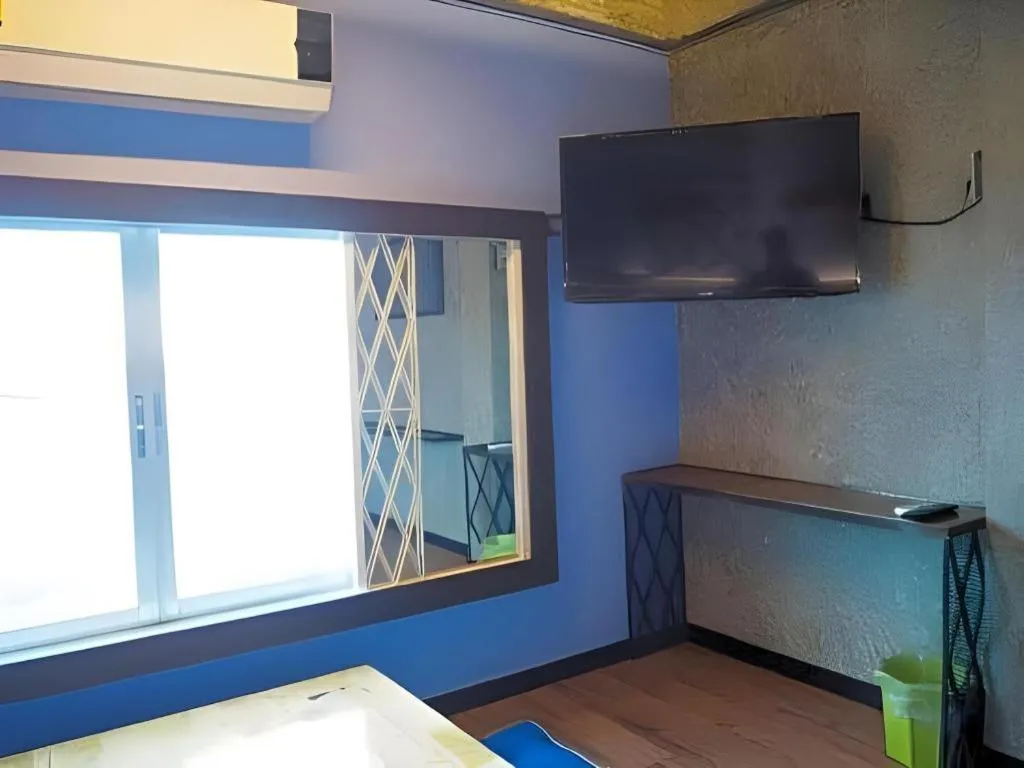 Bed in Cactus Resort & Hotel