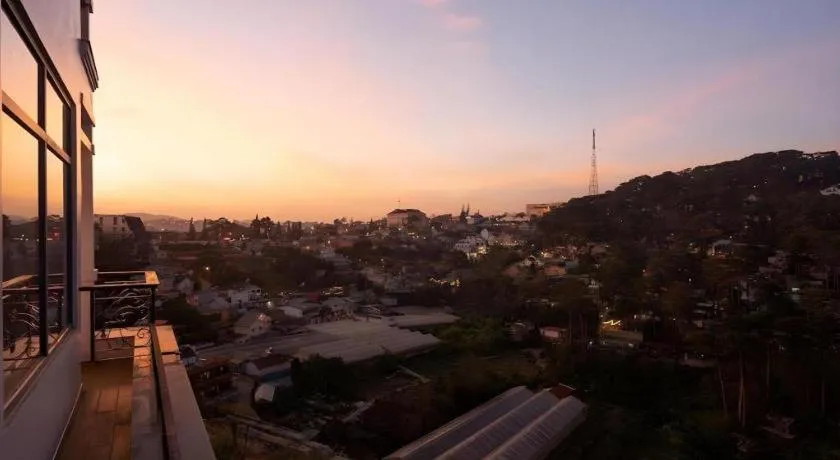 Gold View Boutique Hotel Đà Lạt