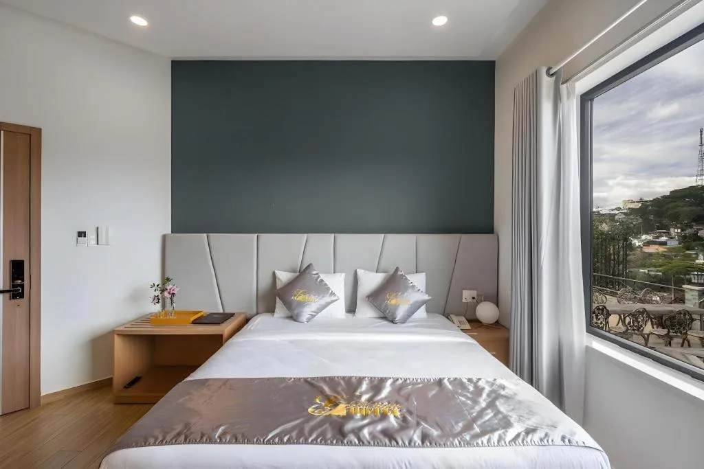 Bed in Gold View Boutique Hotel Đà Lạt