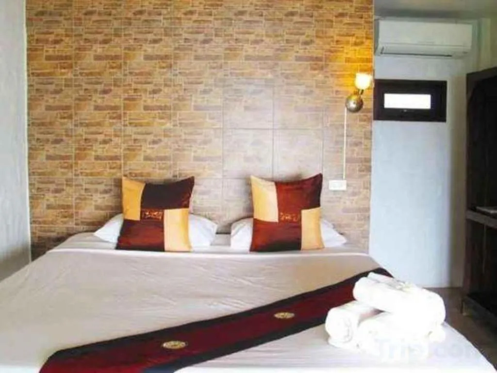 Bed in Tamarina Resort