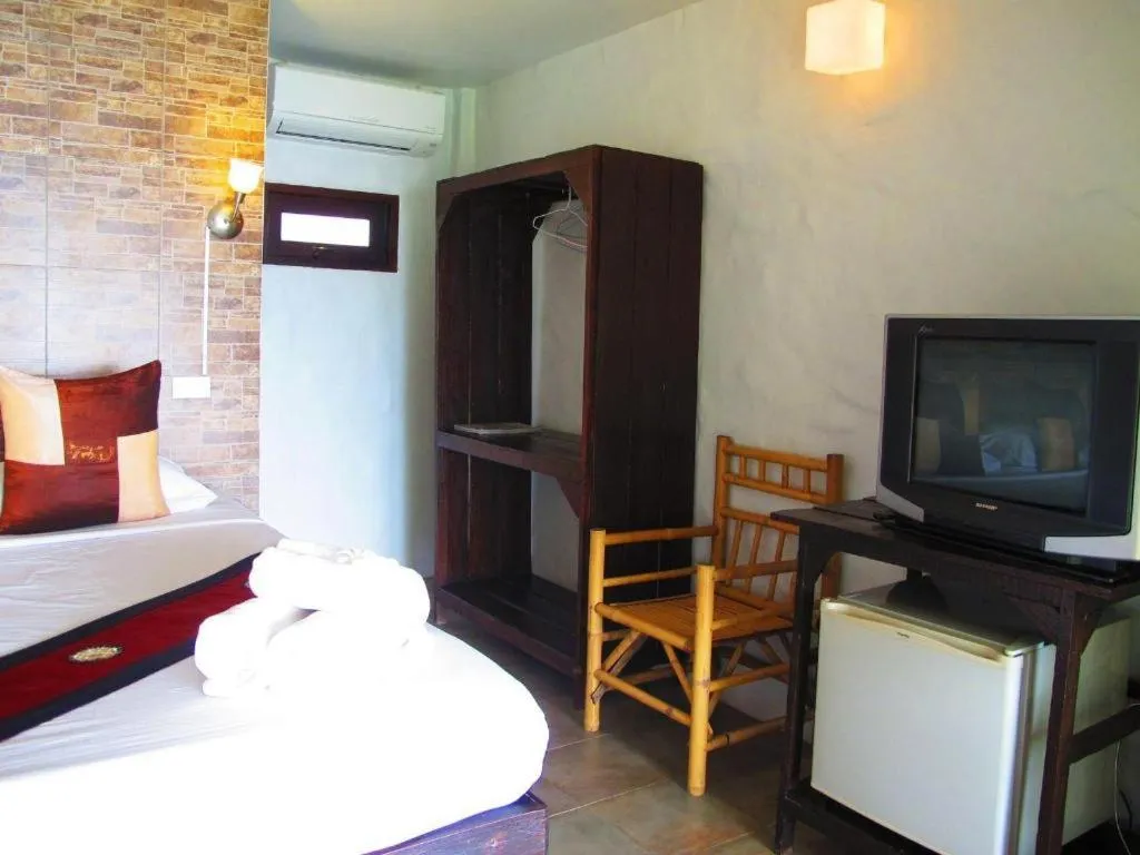 Bed in Tamarina Resort