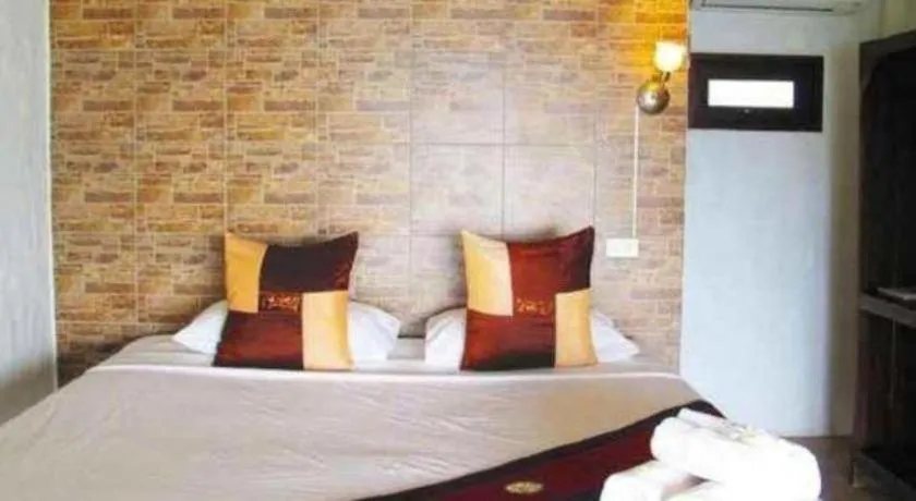 Bed in Tamarina Resort