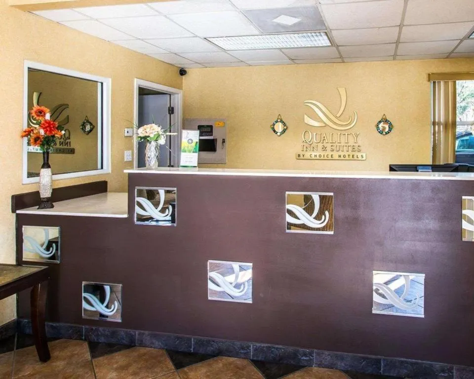 Quality Inn & Suites near Panama City Beach