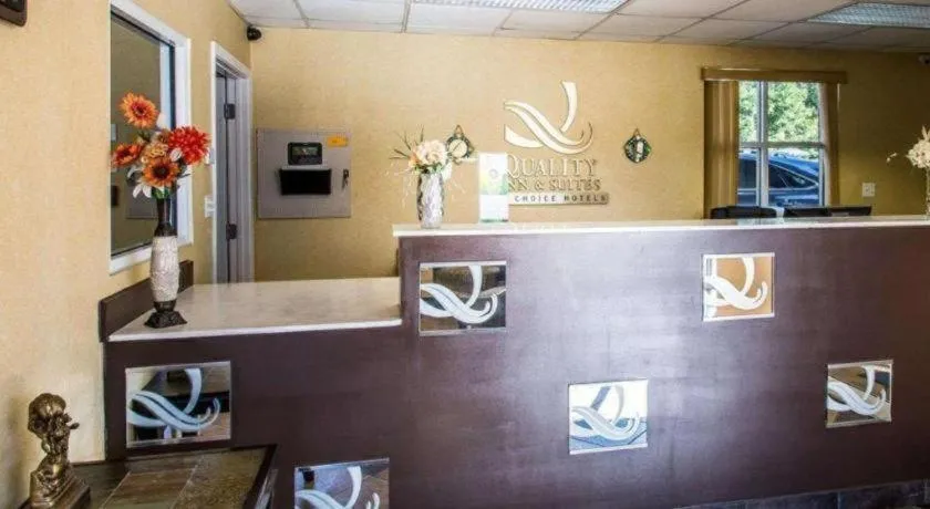 Quality Inn & Suites near Panama City Beach