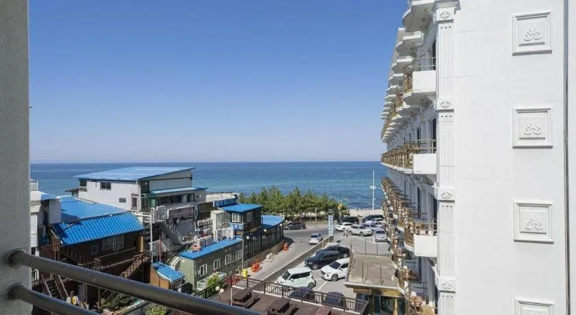 Gangneung Gyeongpodae Gangneung Motel