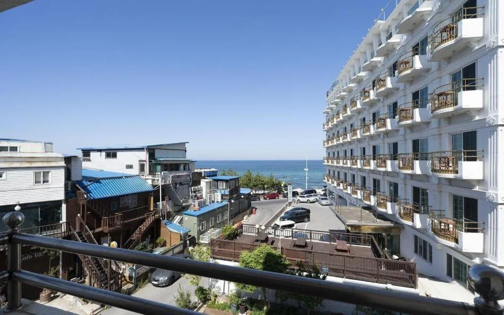 Gangneung Gyeongpodae Gangneung Motel
