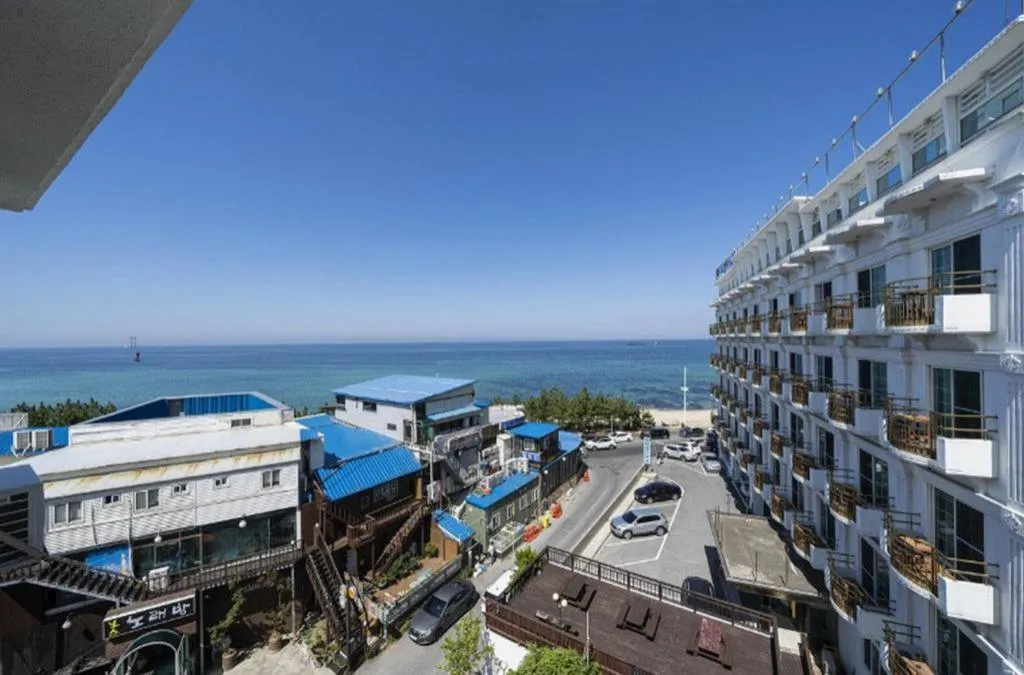 Gangneung Gyeongpodae Gangneung Motel