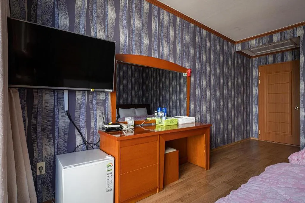 Bed in Gangneung Gyeongpodae Gangneung Motel