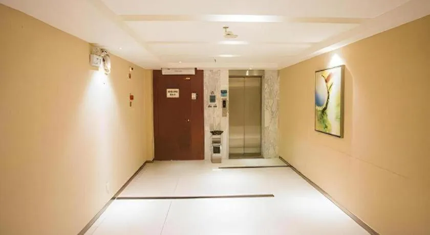 City Comfort Inn Beihai RT-Mart High Speed Railway Station