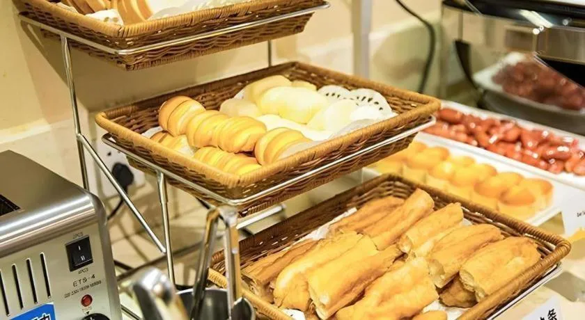 City Comfort Inn Beihai RT-Mart High Speed Railway Station