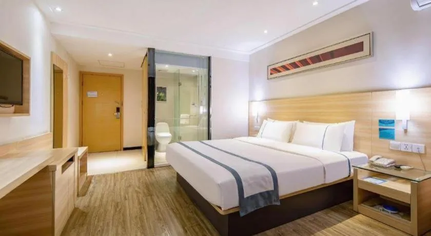 Bed in City Comfort Inn Beihai RT-Mart High Speed Railway Station