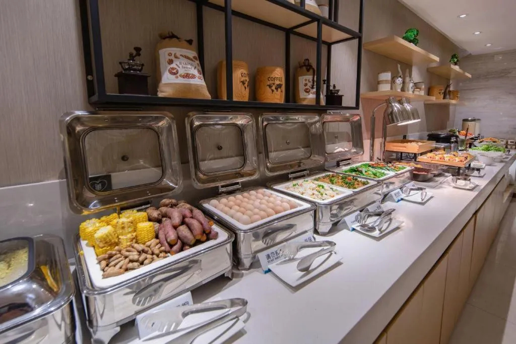 City Comfort Inn Beihai RT-Mart High Speed Railway Station