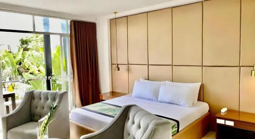 Bed in The Hotel Sophia Bed in The Hotel Sophia