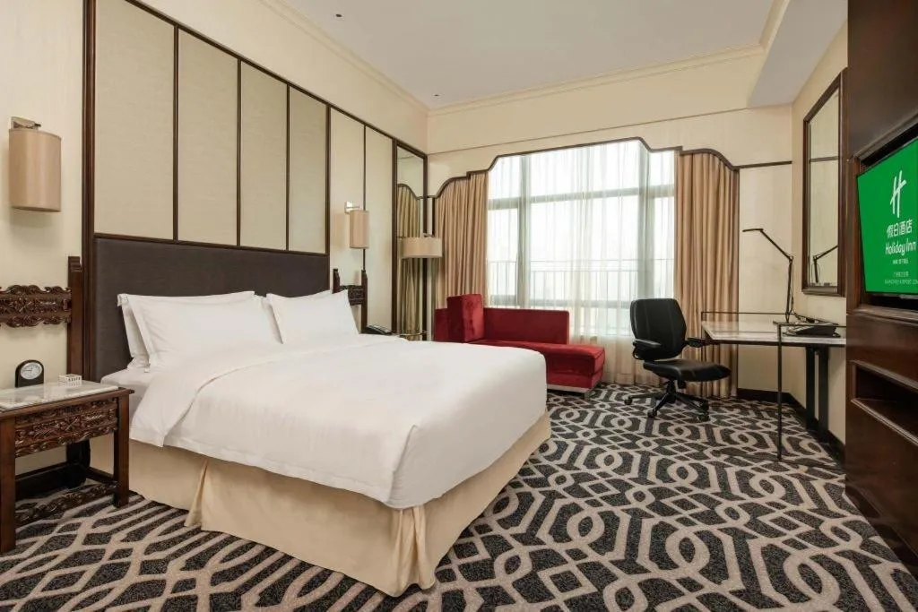 Bed in Holiday Inn Guangzhou Airport Zone By IHG
