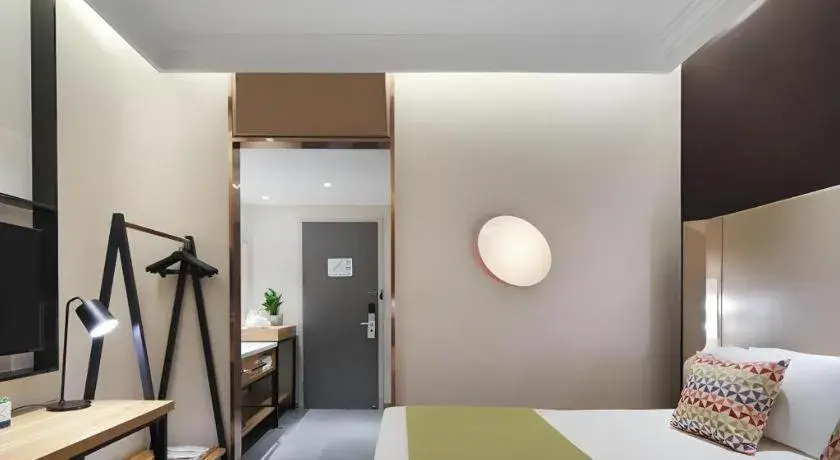 Bed in Campanile Hotel Huaibei Yuxi Bed in Campanile Hotel Huaibei Yuxi