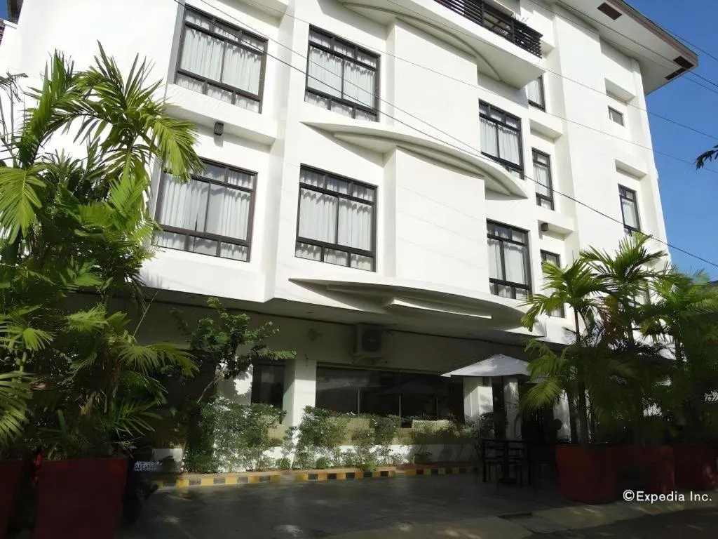 Ipil Suites Puerto Princesa