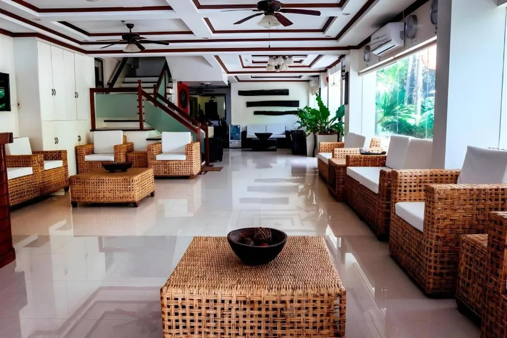 Ipil Suites Puerto Princesa