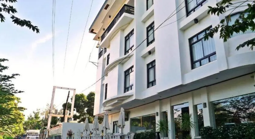Ipil Suites Puerto Princesa