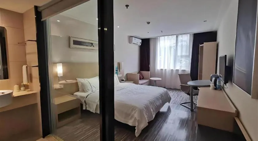 Bed in City Comfort Inn Wuhan Dongting Road