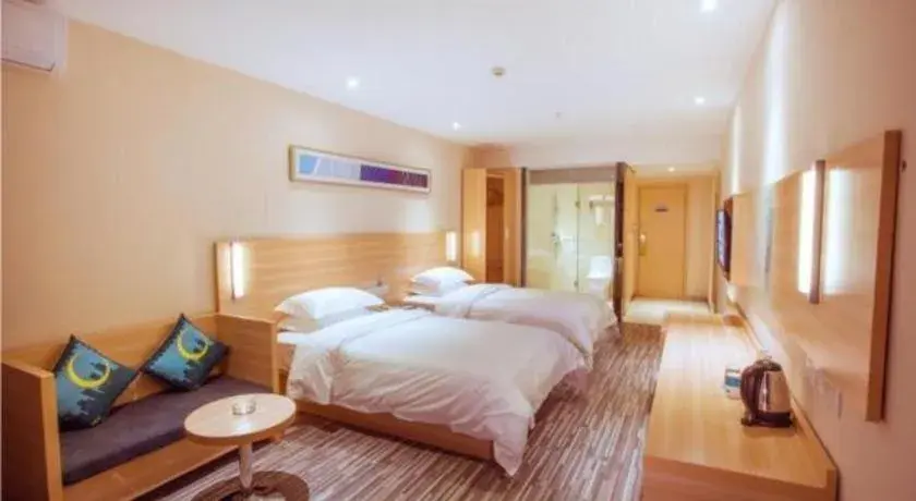 Bed in City Comfort Inn Wuhan Dongting Road Bed in City Comfort Inn Wuhan Dongting Road