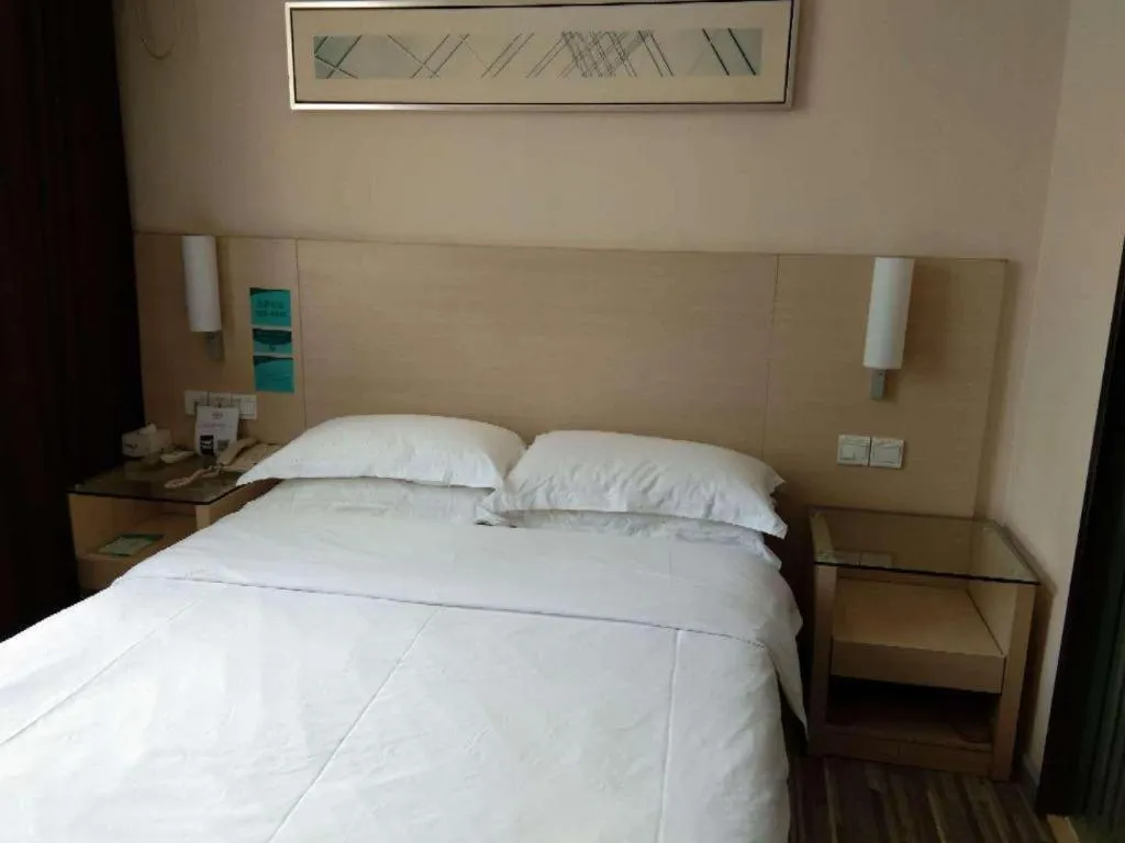 Bed in City Comfort Inn Wuhan Dongting Road