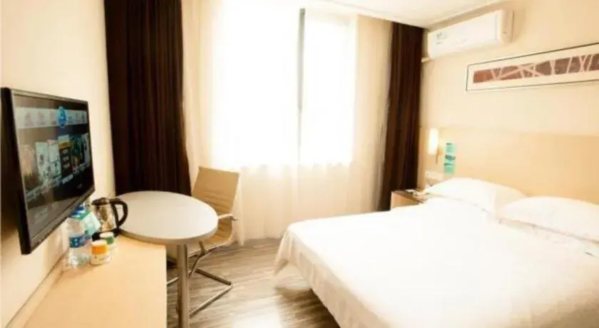 Bed in City Comfort Inn Wuhan Dongting Road Bed in City Comfort Inn Wuhan Dongting Road