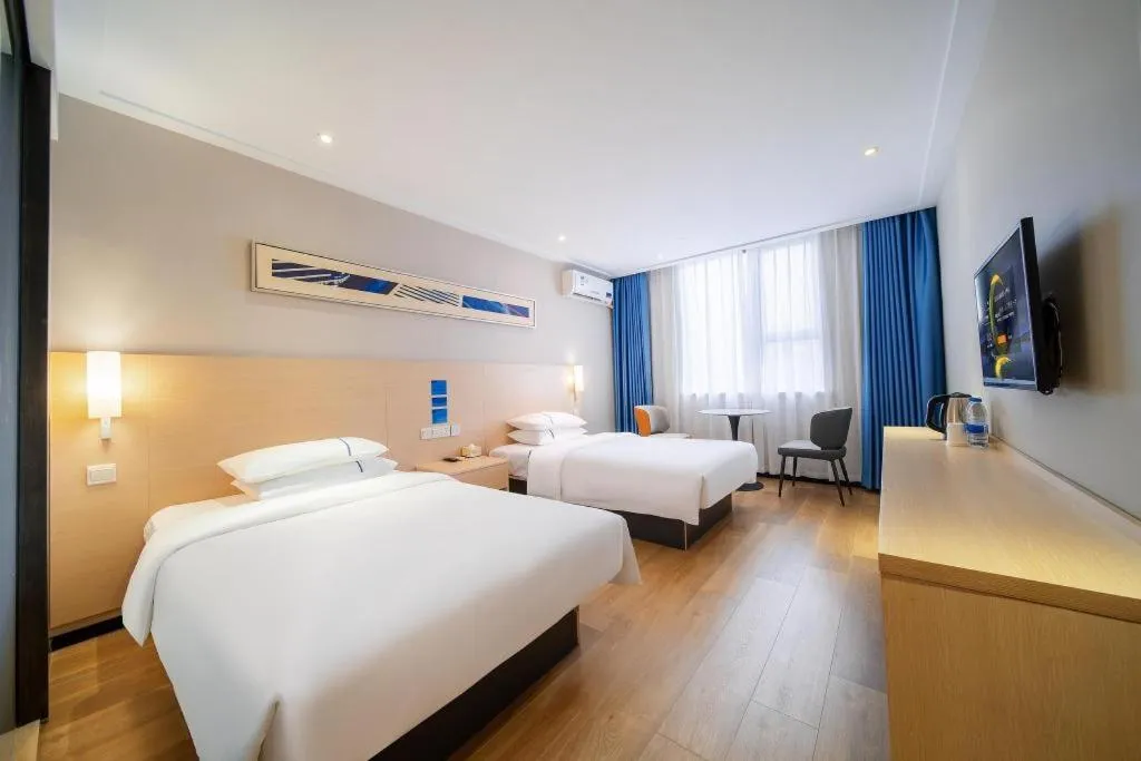 Bed in City Comfort Inn Wuhan Dongting Road