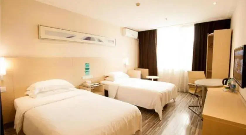 Bed in City Comfort Inn Wuhan Dongting Road Bed in City Comfort Inn Wuhan Dongting Road