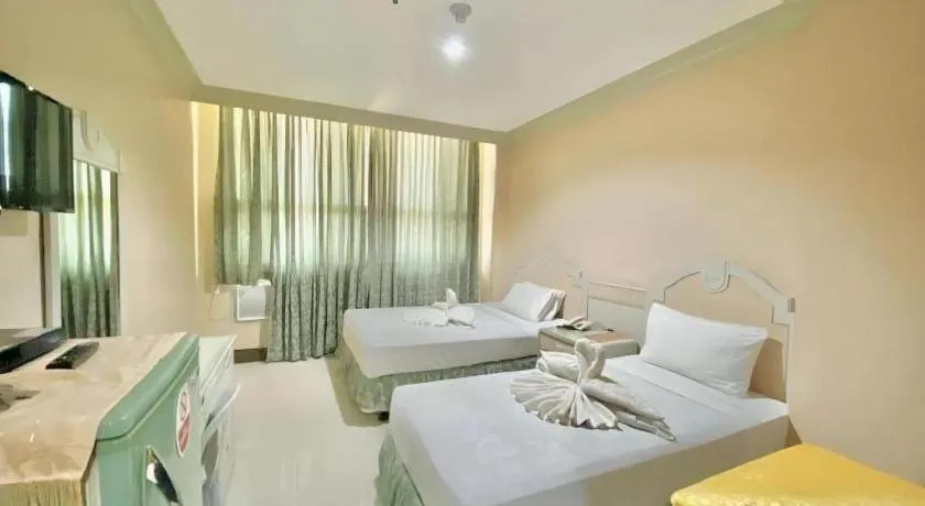 Bed in Cebu Northwinds Hotel