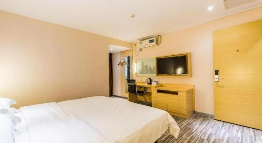 Bed in City Comfort Inn Foshan Shunde Leliu