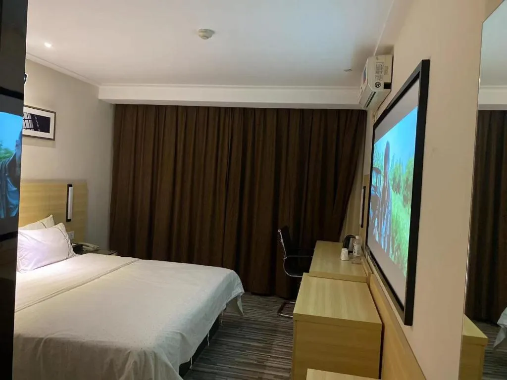 Bed in City Comfort Inn Foshan Shunde Leliu