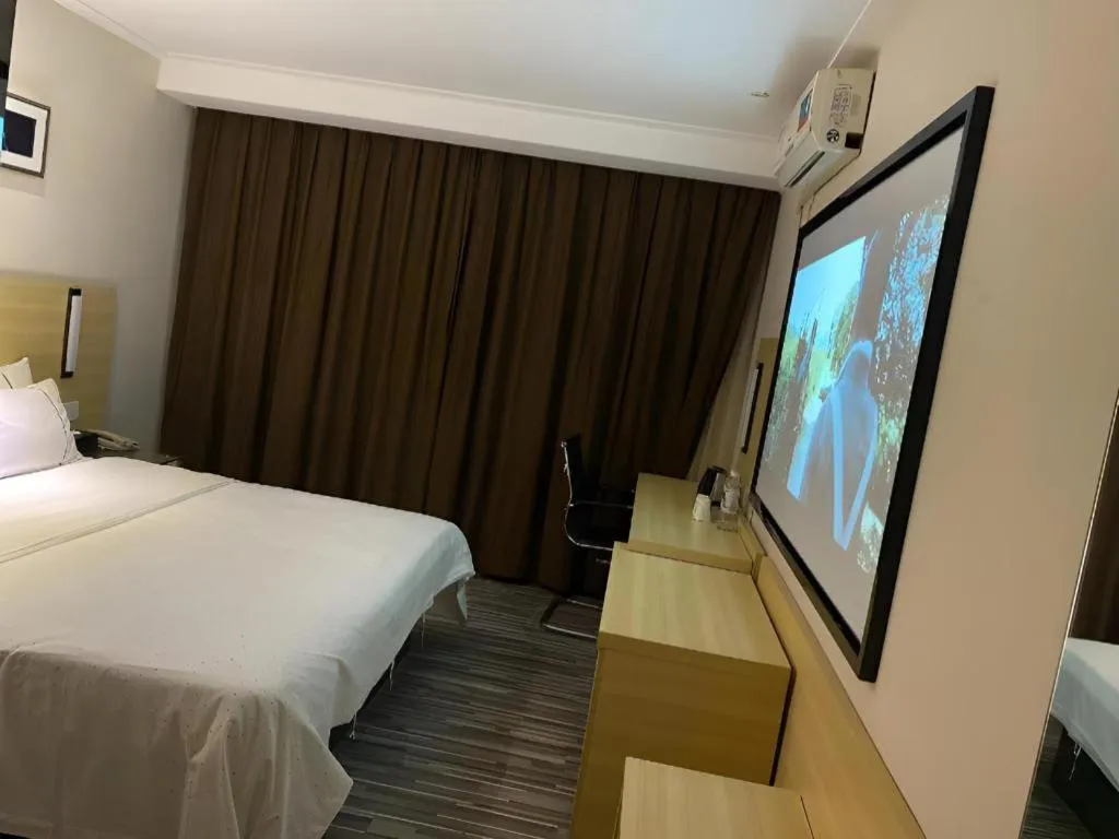 Bed in City Comfort Inn Foshan Shunde Leliu