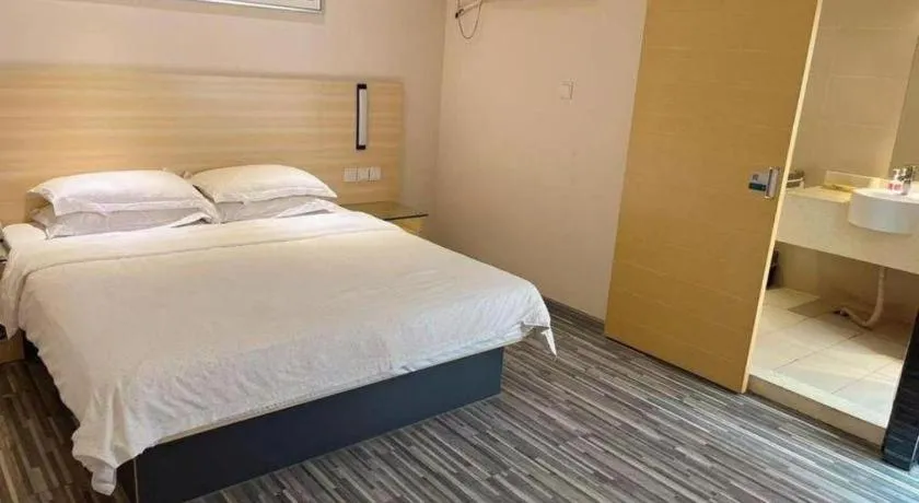 Bed in City Comfort Inn Foshan Shunde Leliu