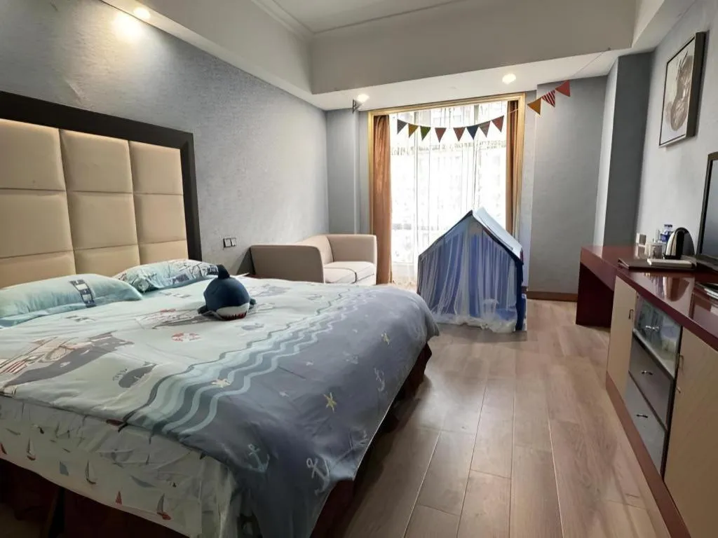 Bed in Shenzhen Bao Yue Hotel