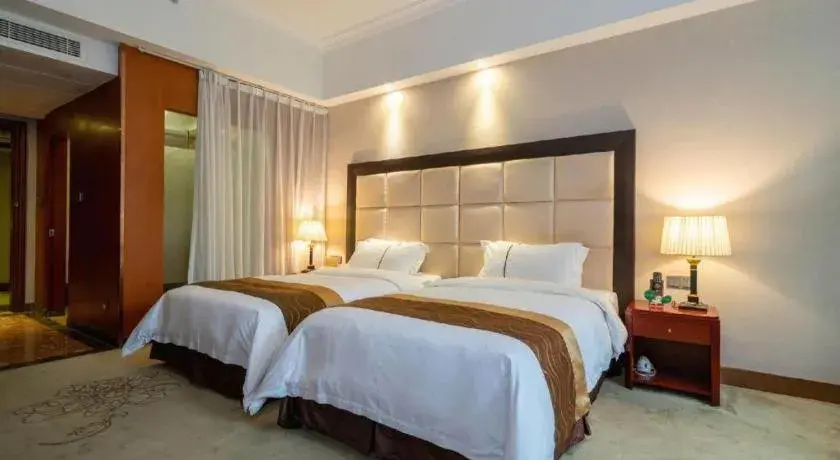 Bed in Shenzhen Bao Yue Hotel Bed in Shenzhen Bao Yue Hotel