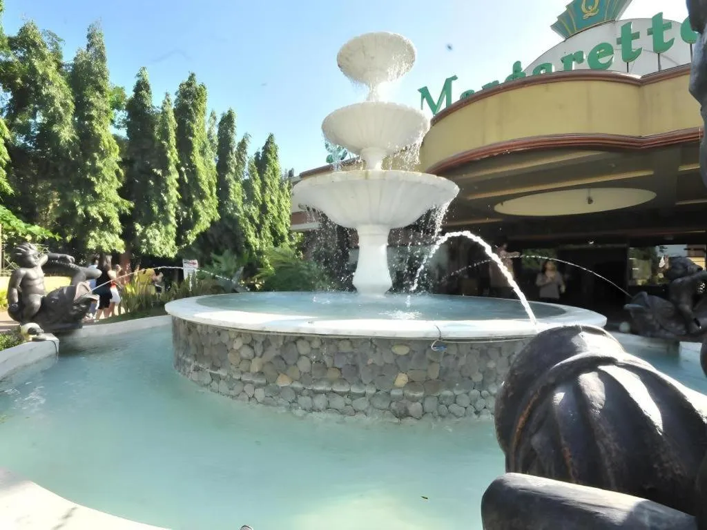 Queen Margarette Hotel