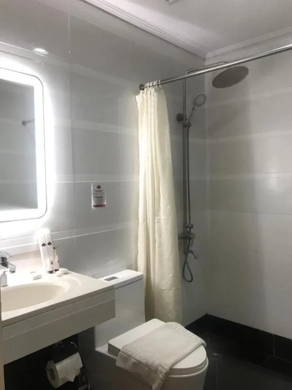 Queen Margarette Hotel