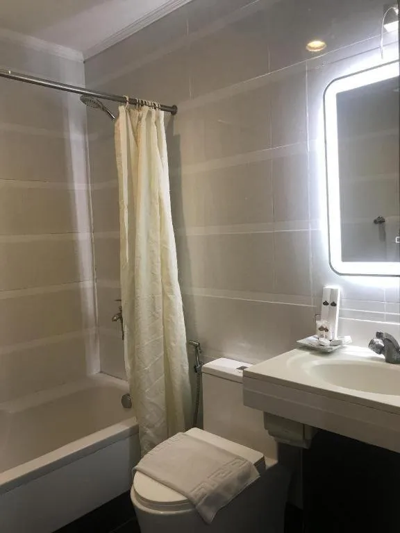 Queen Margarette Hotel