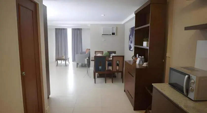 Queen Margarette Hotel Queen Margarette Hotel