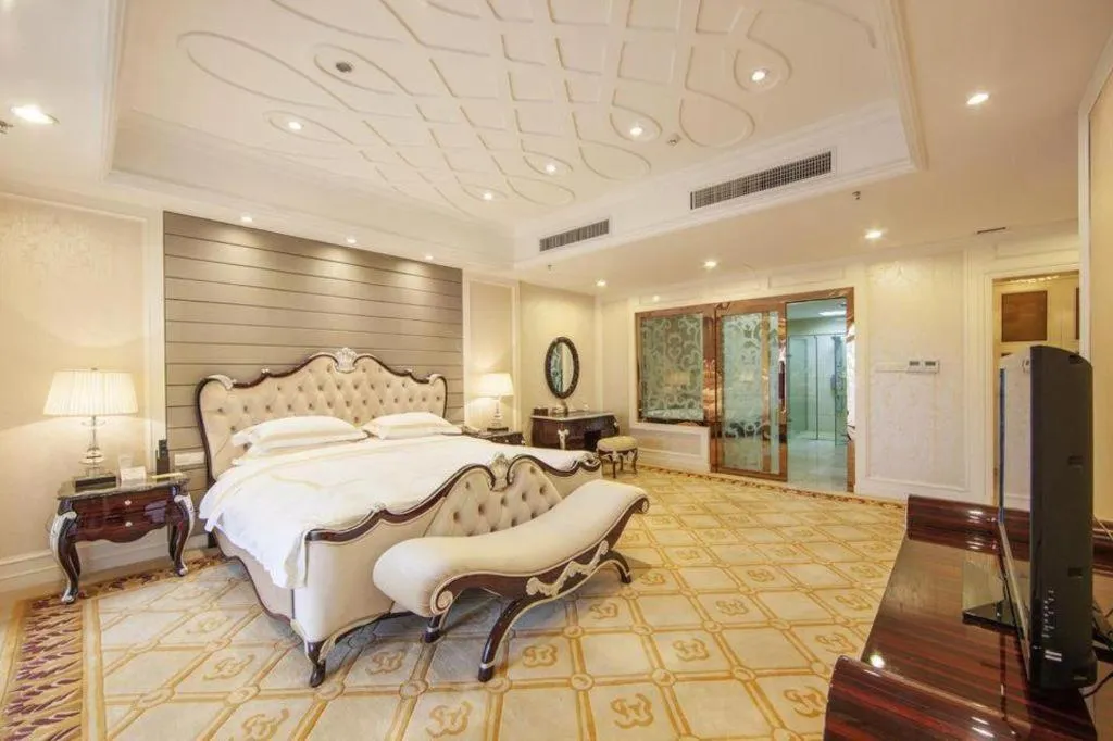 Bed in Country Garden Phoenix Hotel Yunfu