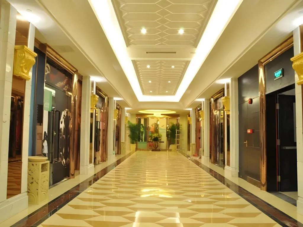 Country Garden Phoenix Hotel Yunfu