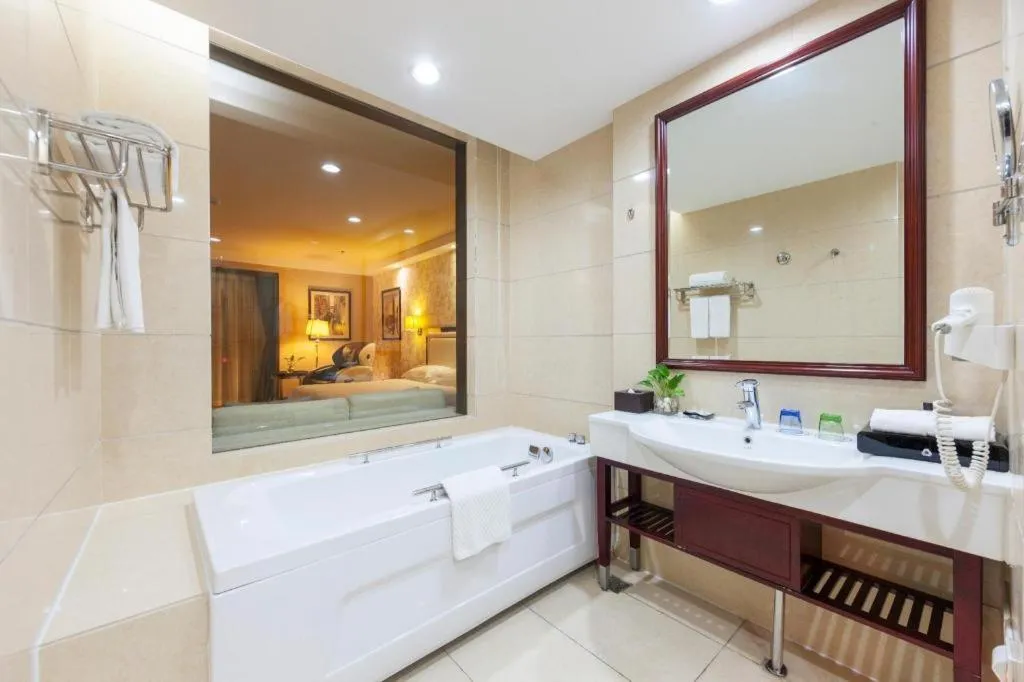 Country Garden Phoenix Hotel Yunfu