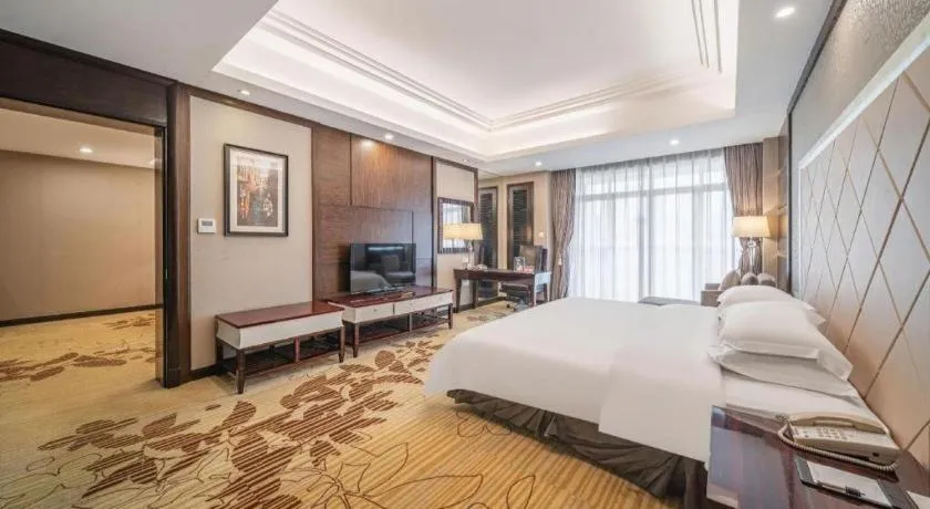 Bed in Country Garden Phoenix Hotel Yunfu