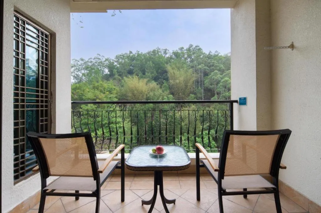 Country Garden Phoenix Hotel Yunfu