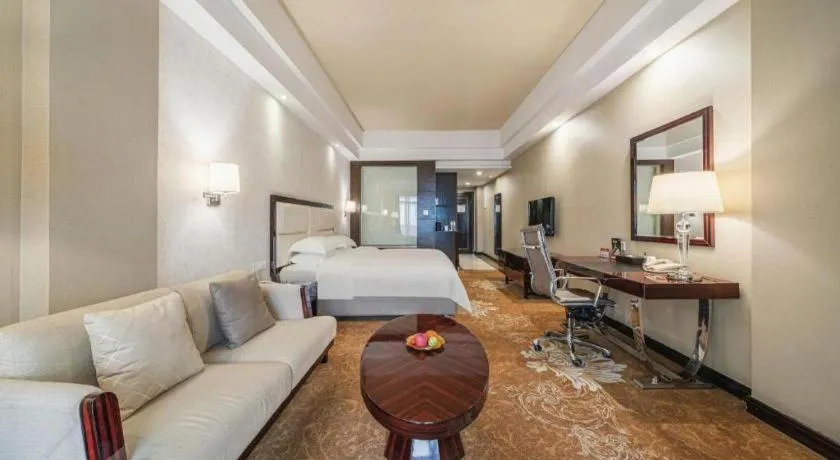 Bed in Country Garden Phoenix Hotel Yunfu