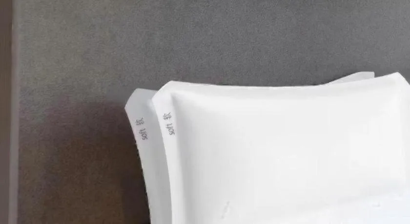 Bed in Holiday Inn Express Shenzhen North Station By IHG